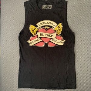 XS Strong Women Sleeveless Tee